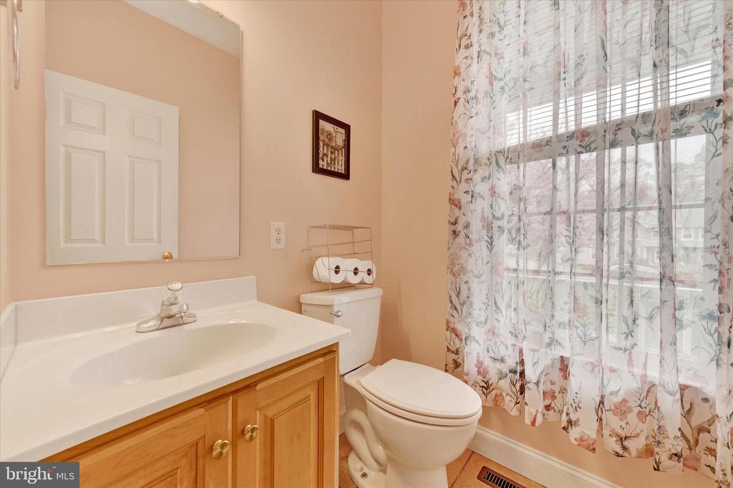 4 Kerryn Drive photo 31