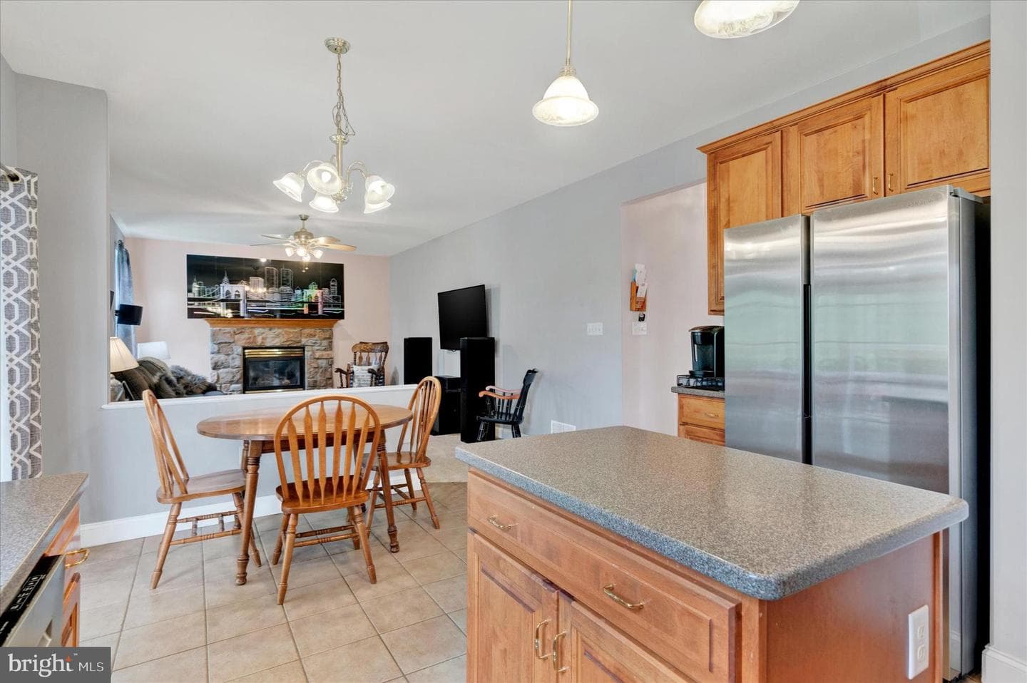 4 Kerryn Drive photo 9