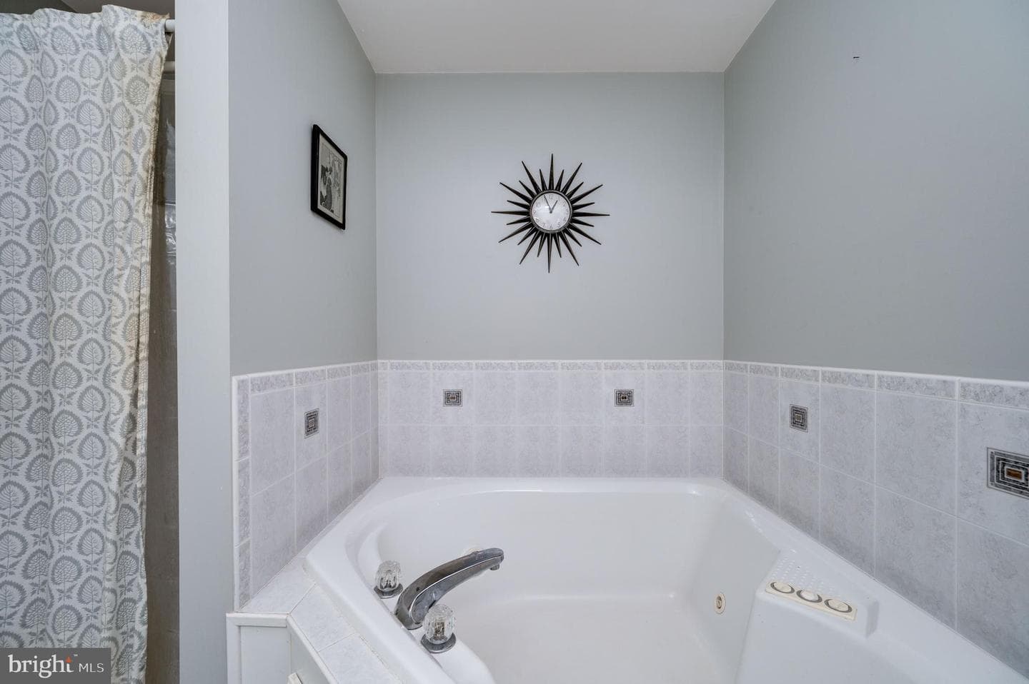 104 Michigan Drive photo 27