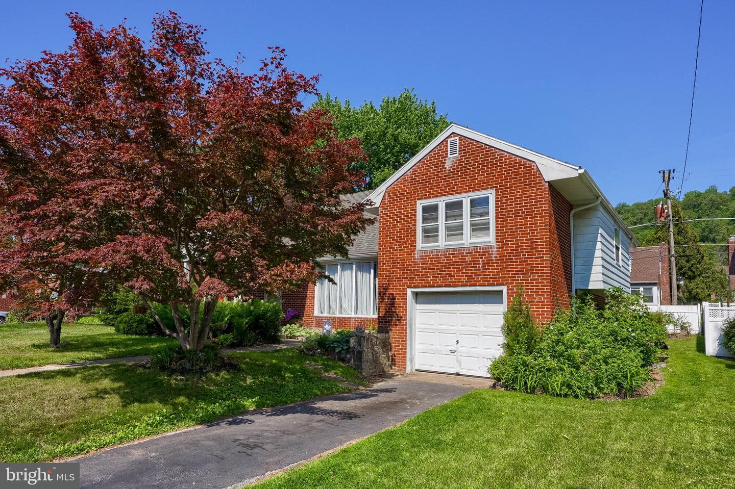 812 Brighton Avenue, Reading