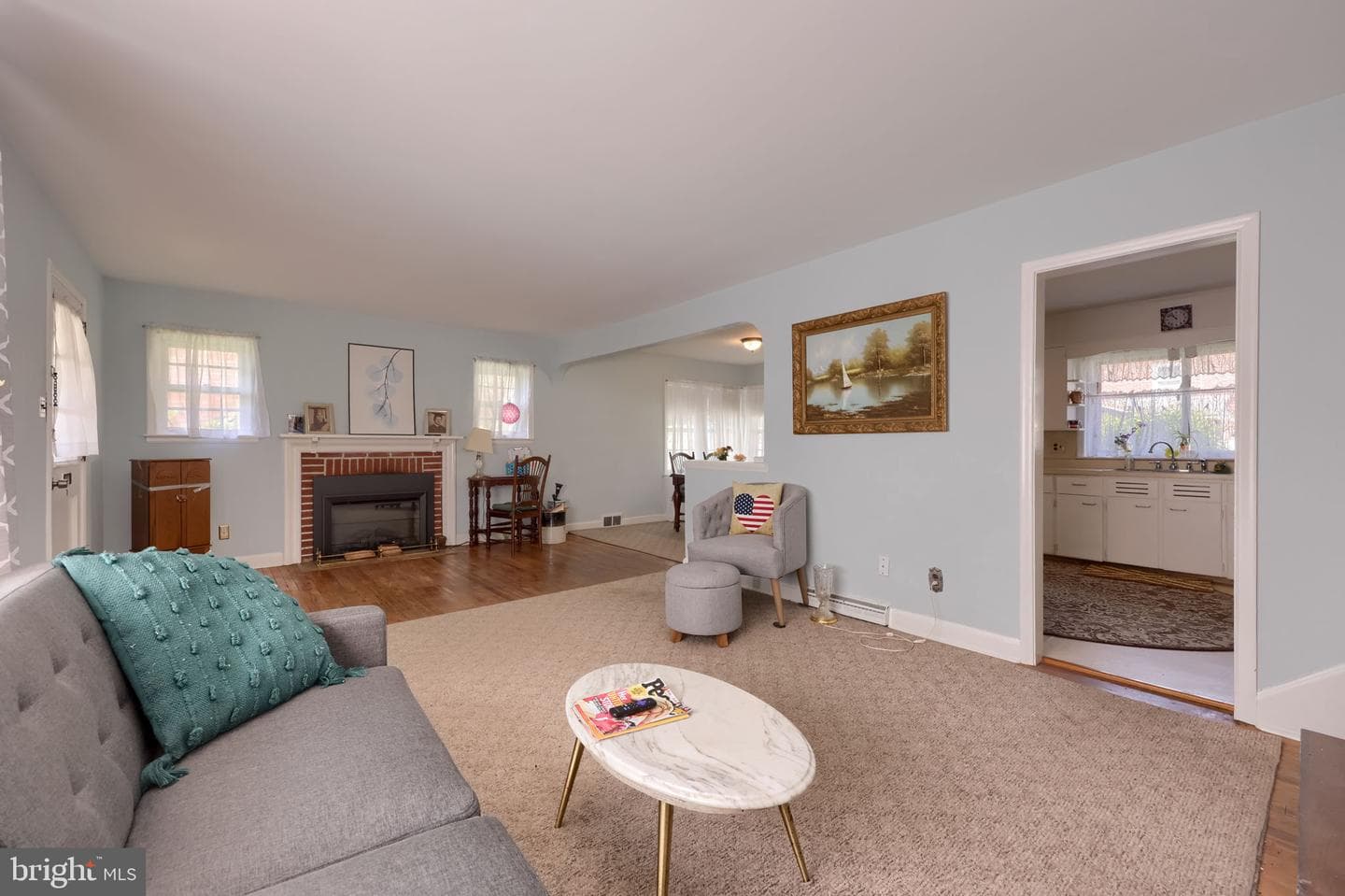 812 Brighton Avenue photo 10