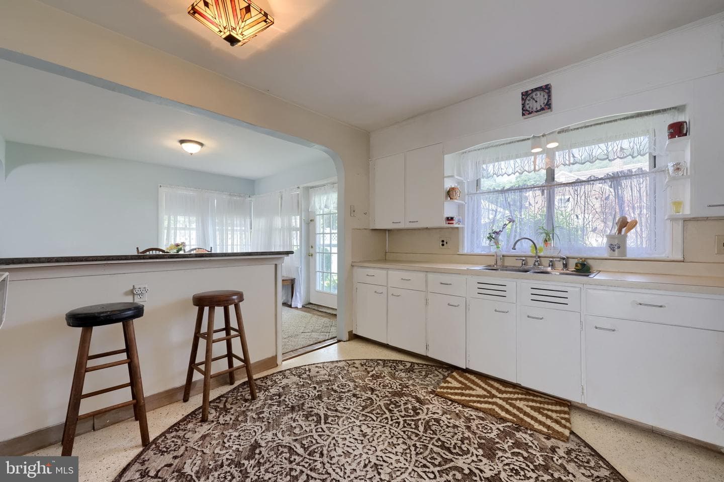 812 Brighton Avenue photo 13