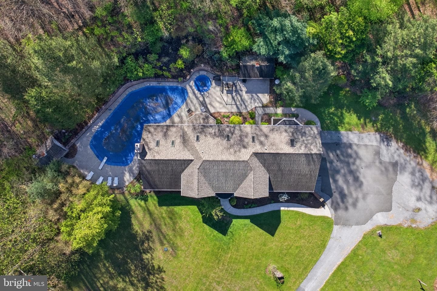 818 Green Hills Road photo 4