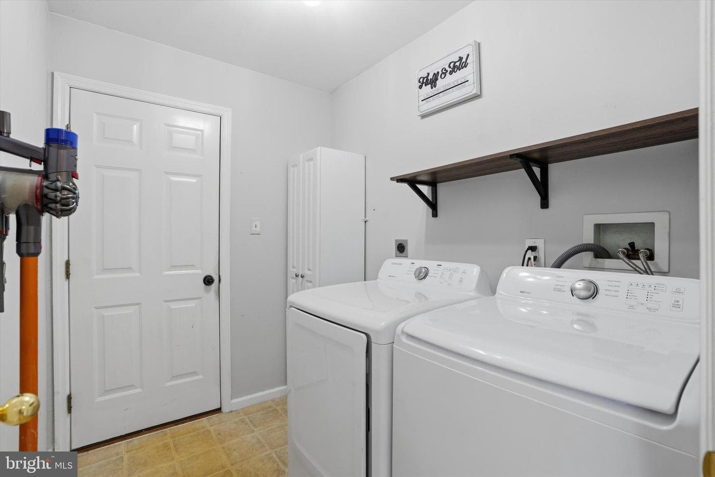 16 Horseshoe Drive photo 21