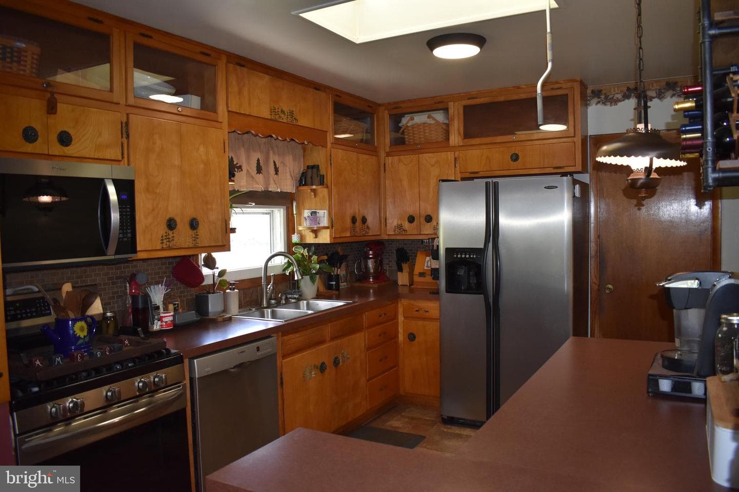 2742 Route 143 photo 7
