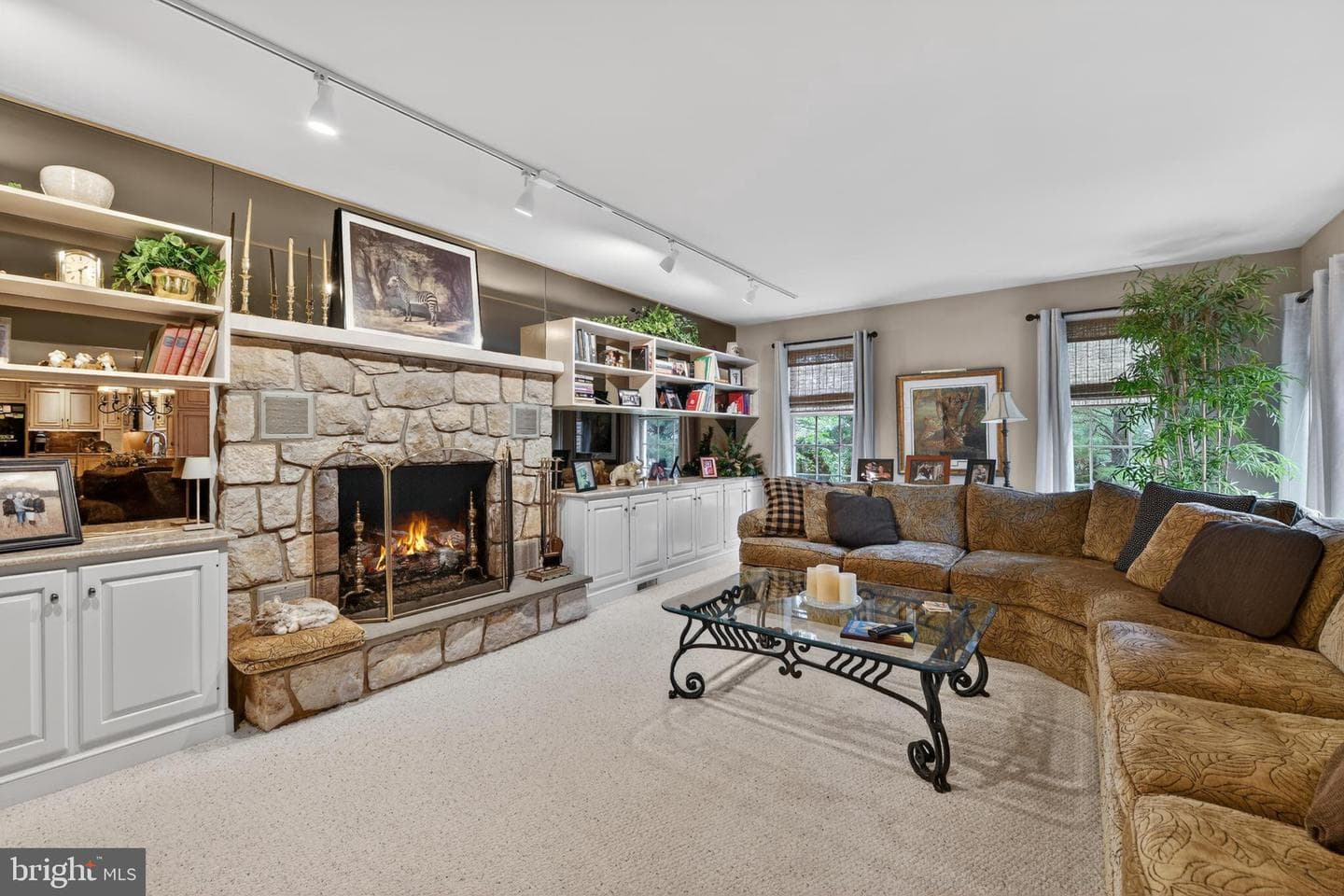 100 Deborah Drive photo 18