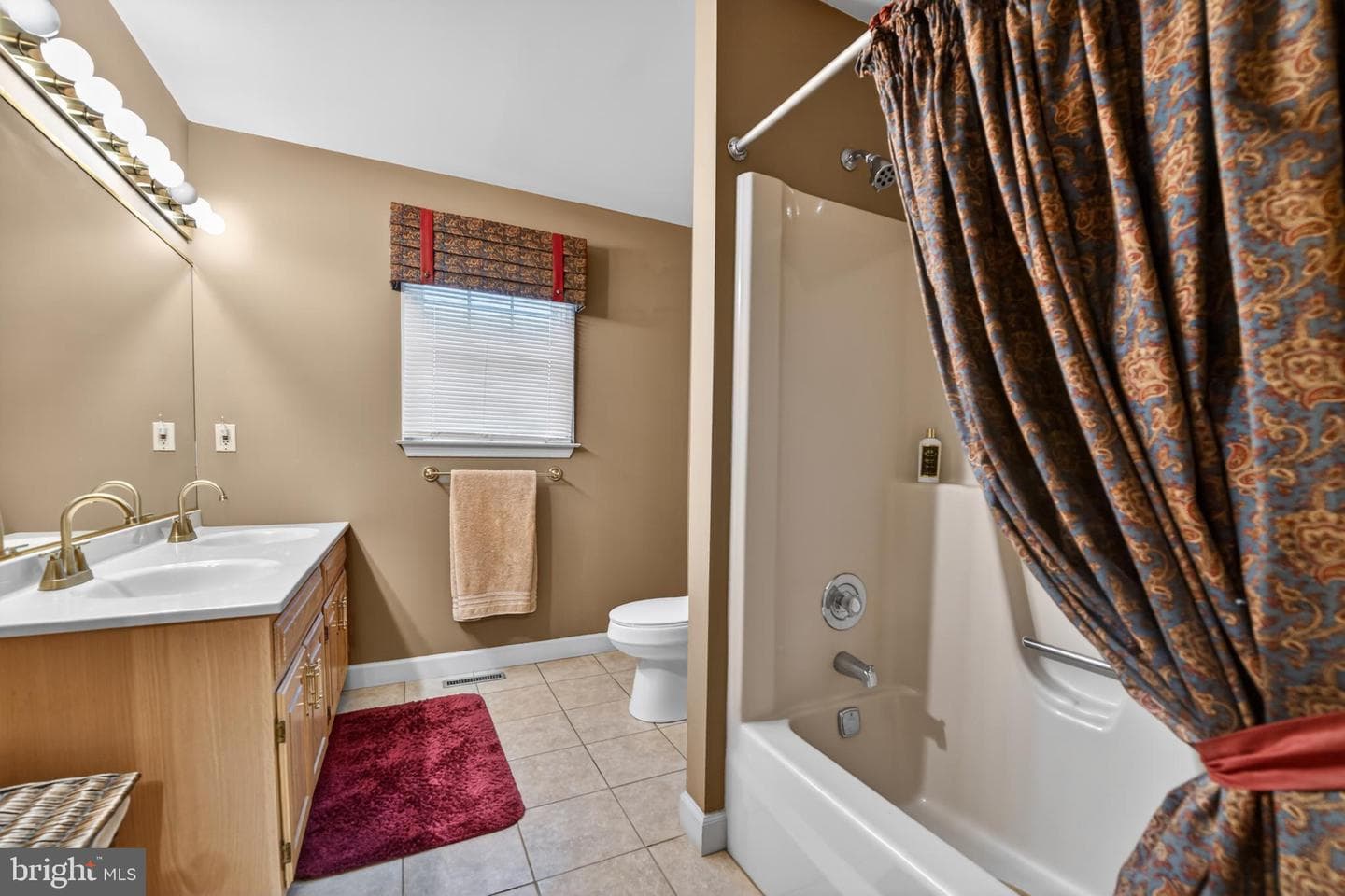 100 Deborah Drive photo 27