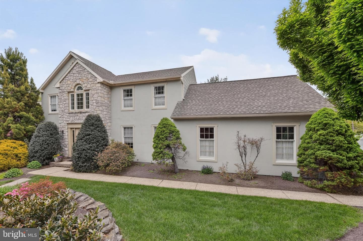 100 Deborah Drive photo 49