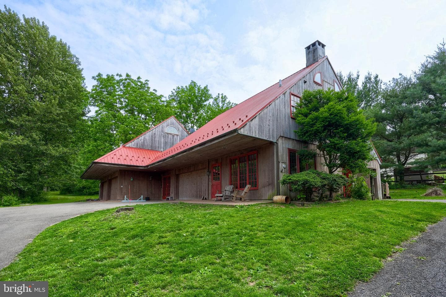 705 Schoffers Road photo 16