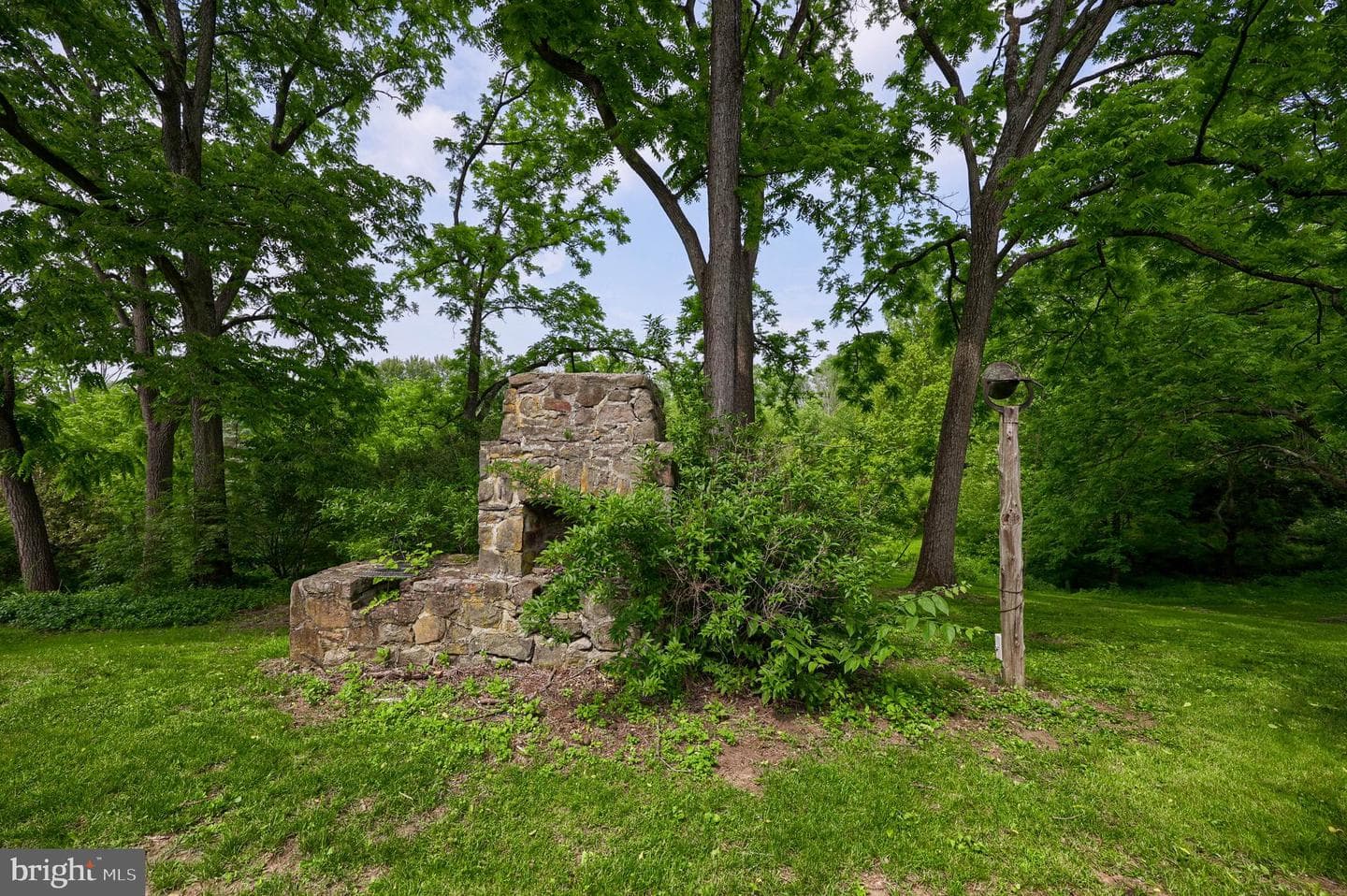705 Schoffers Road photo 23