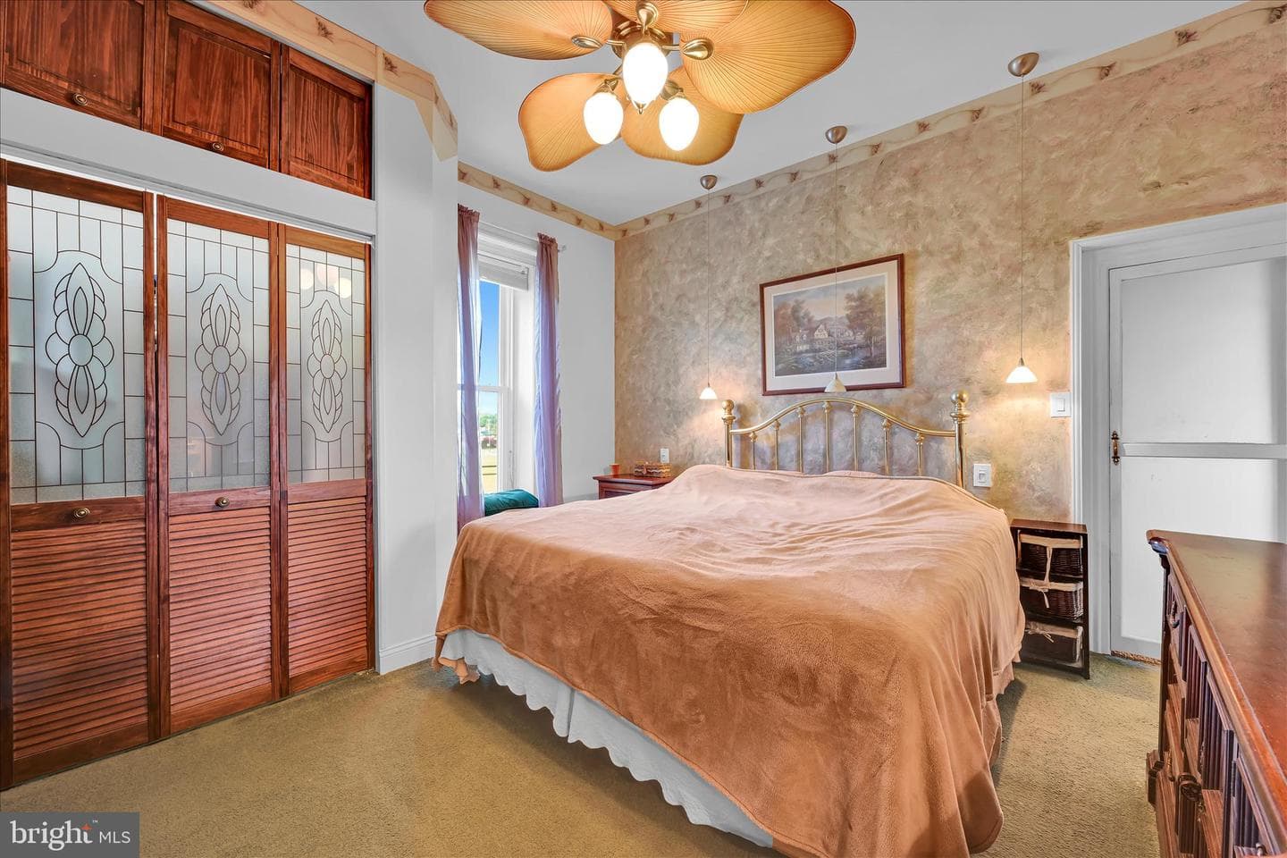 406 Noble St photo 27
