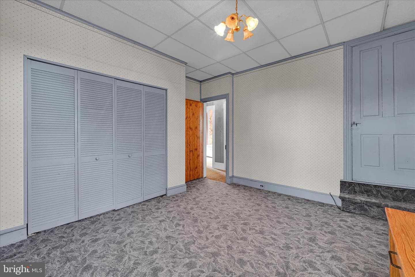 406 Noble St photo 33