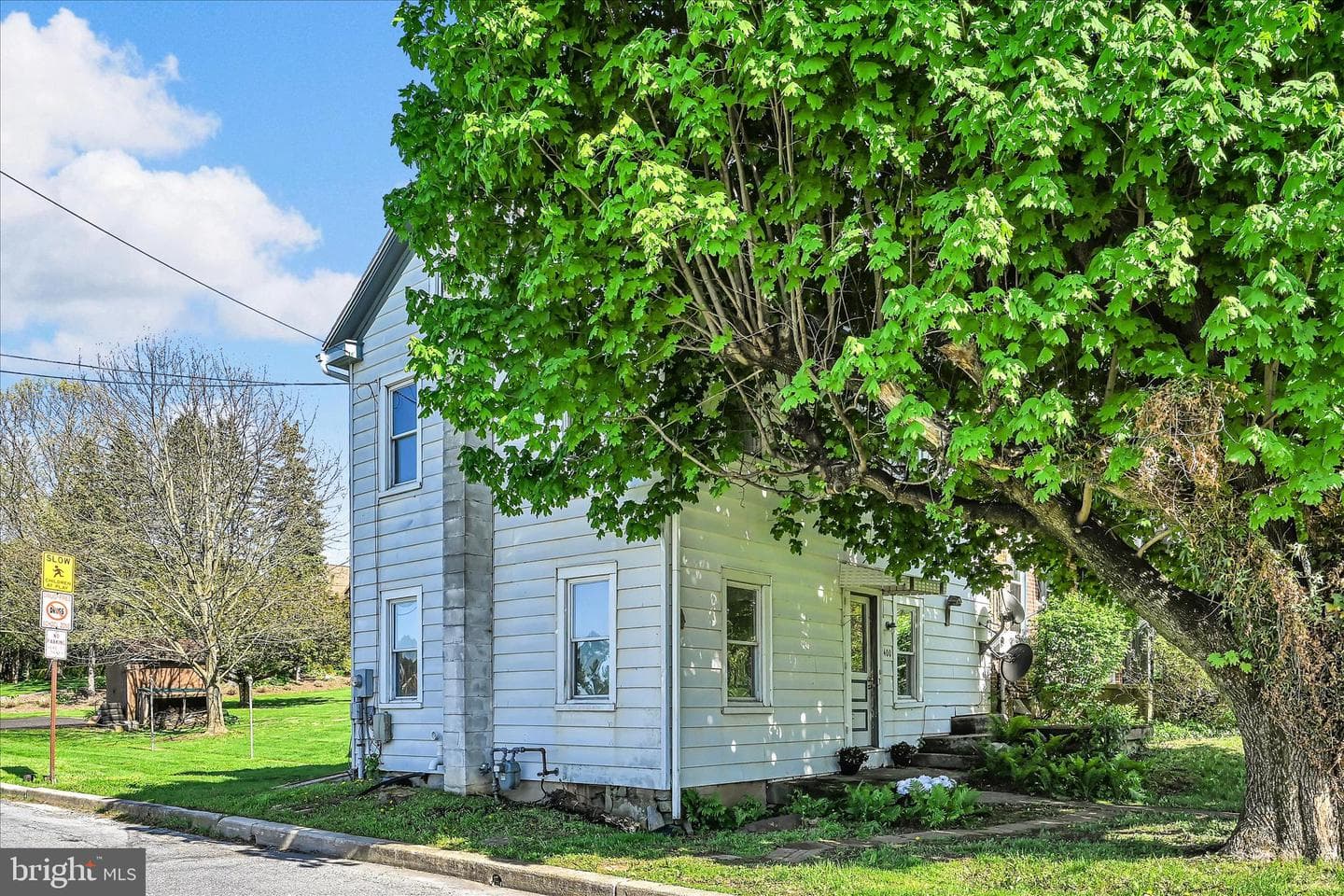 406 Noble St photo 50