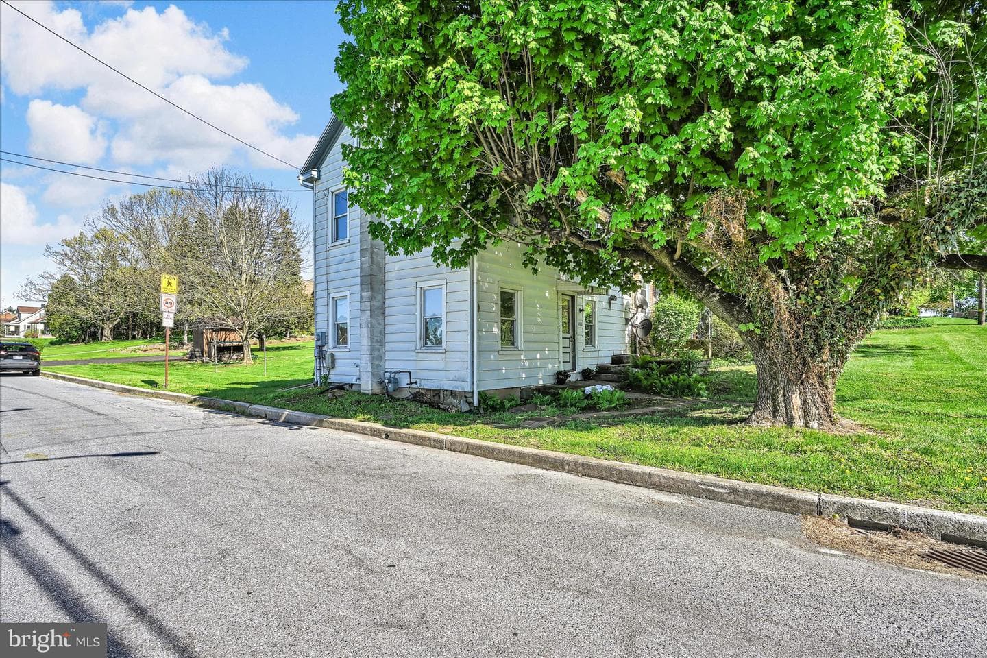 406 Noble St photo 51