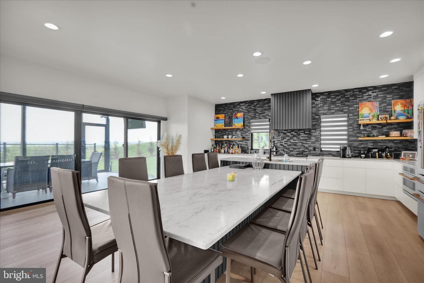 1064 Rick Road photo 9