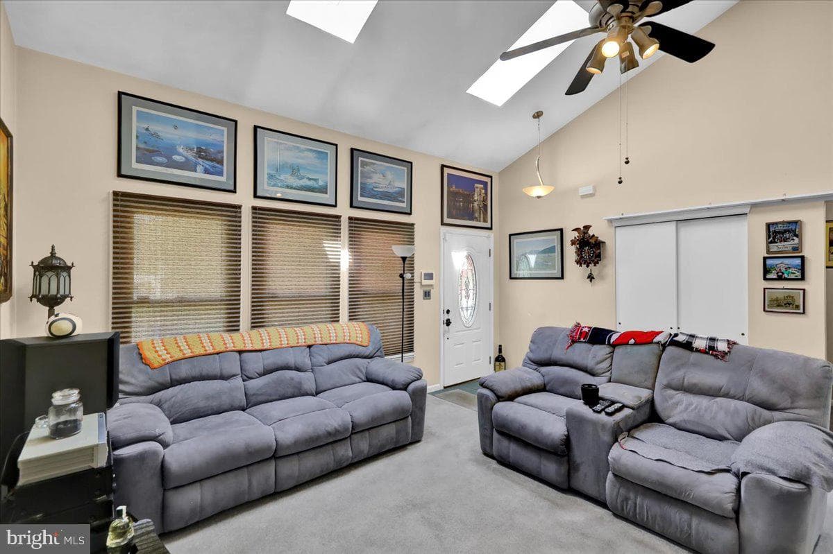 4403 Sylvan Drive photo 7
