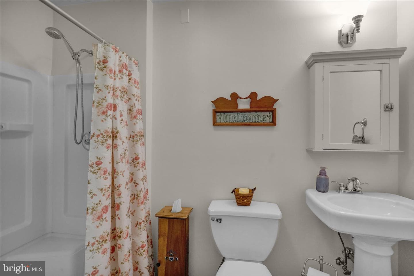 402 Columbus Street photo 20