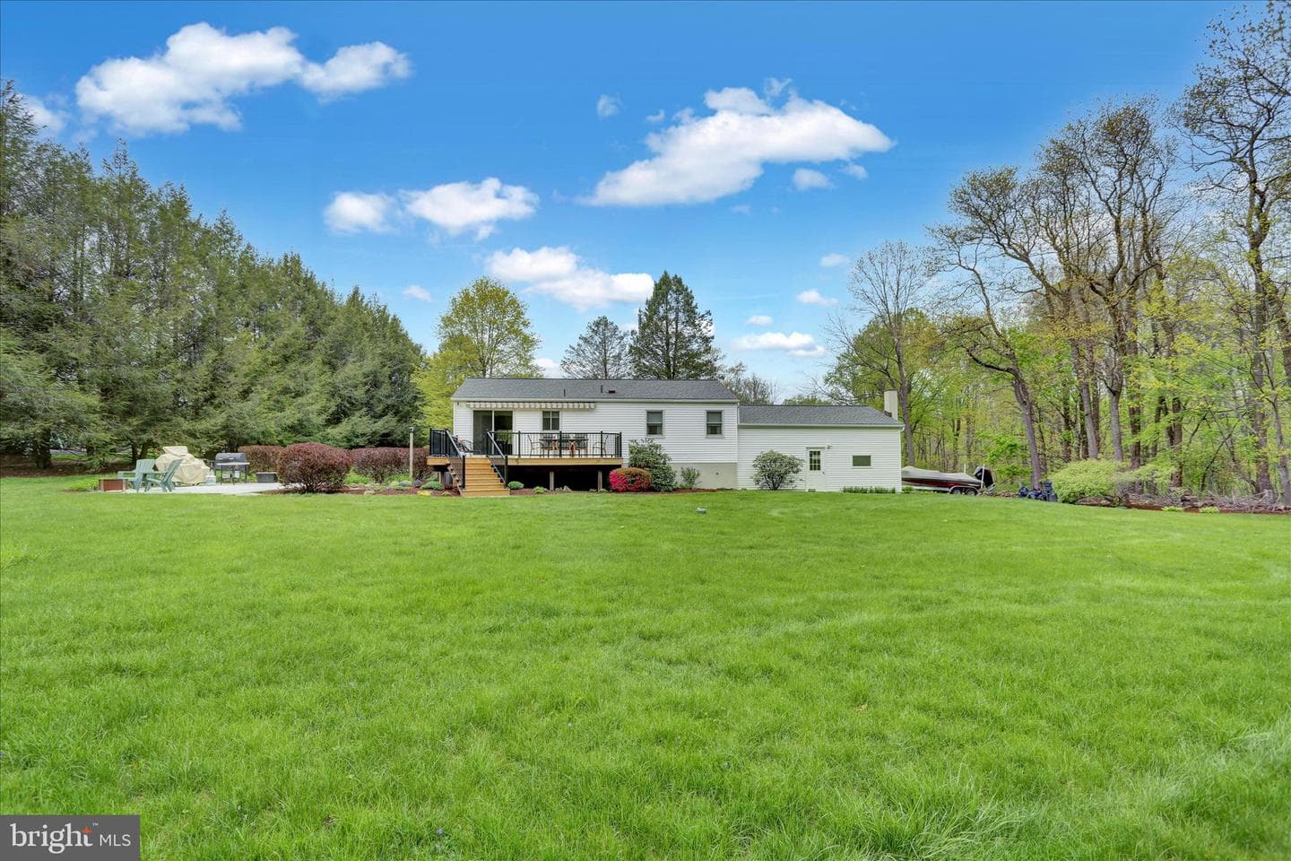 18 Deer Path Road photo 11