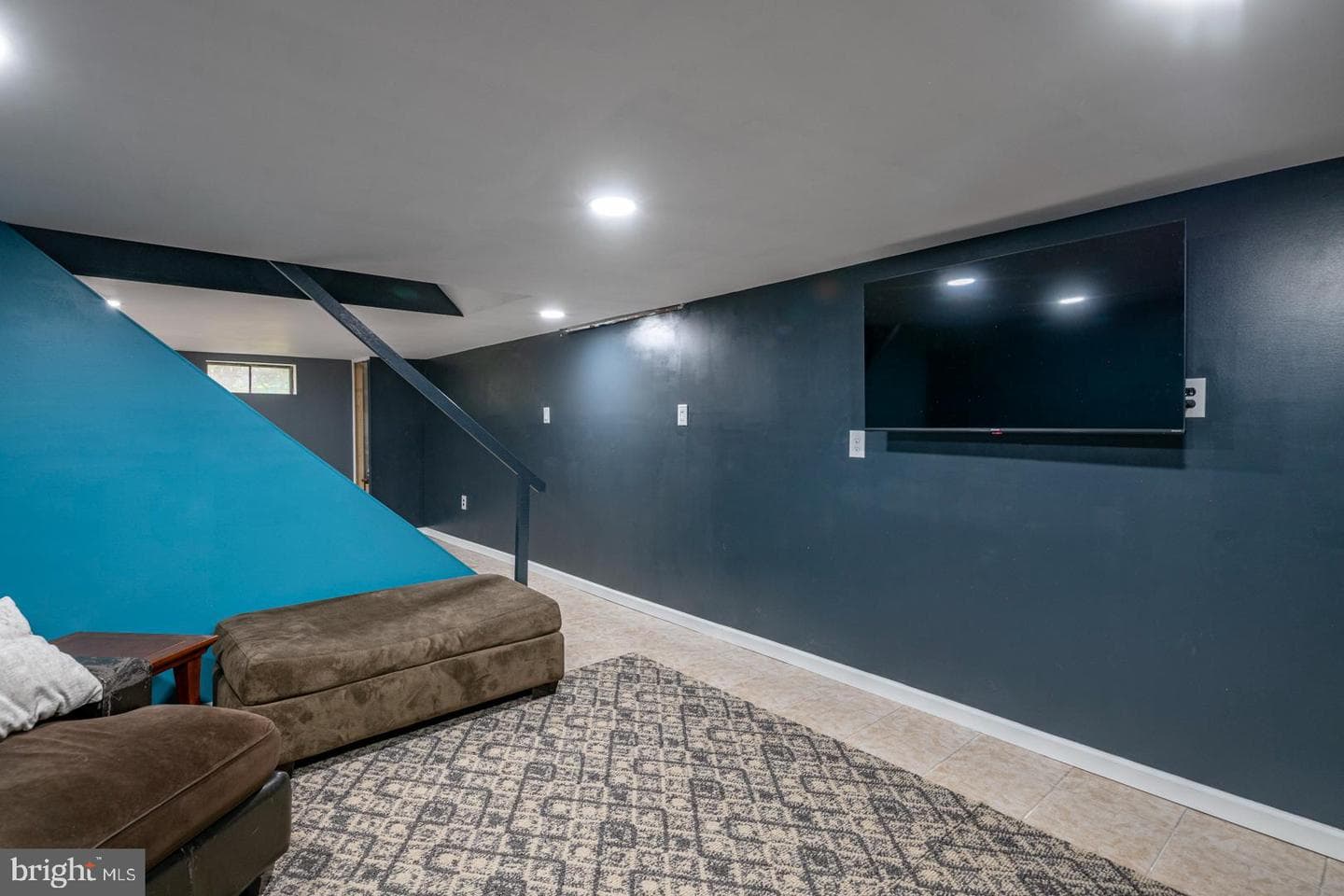 136 Bradley Avenue photo 19