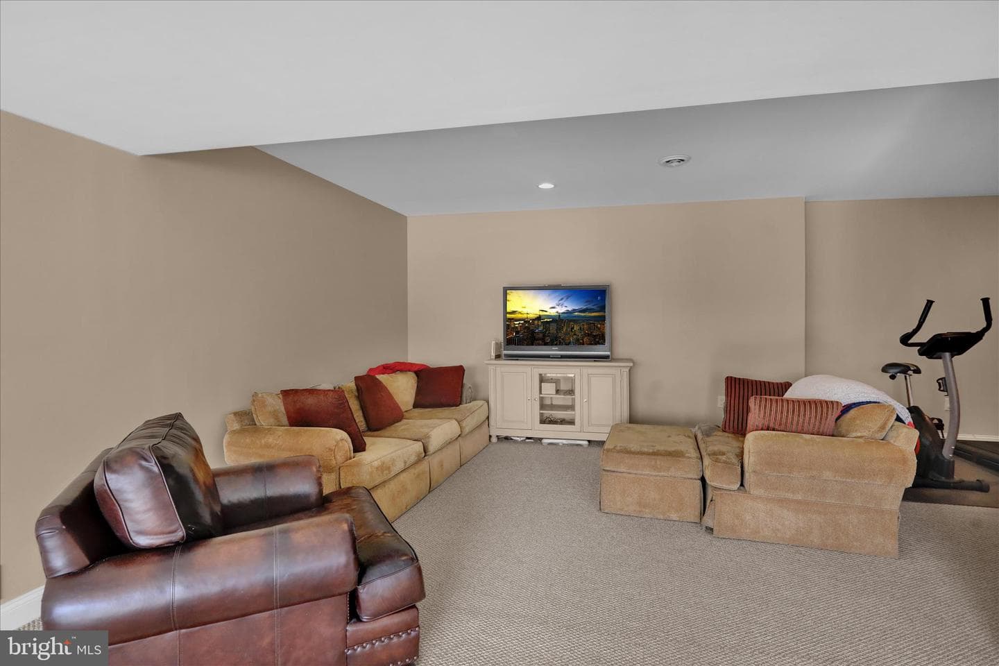 3 Beechwood Drive photo 48