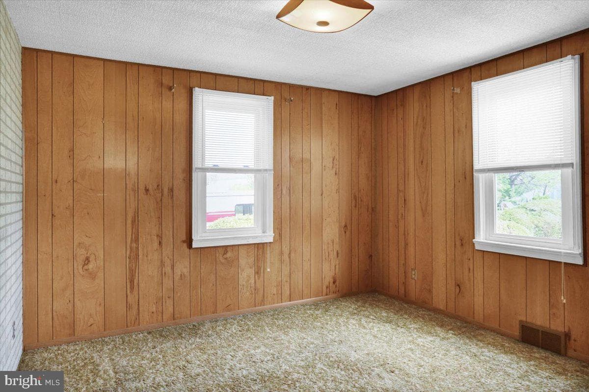 39 S Kemp Road photo 17