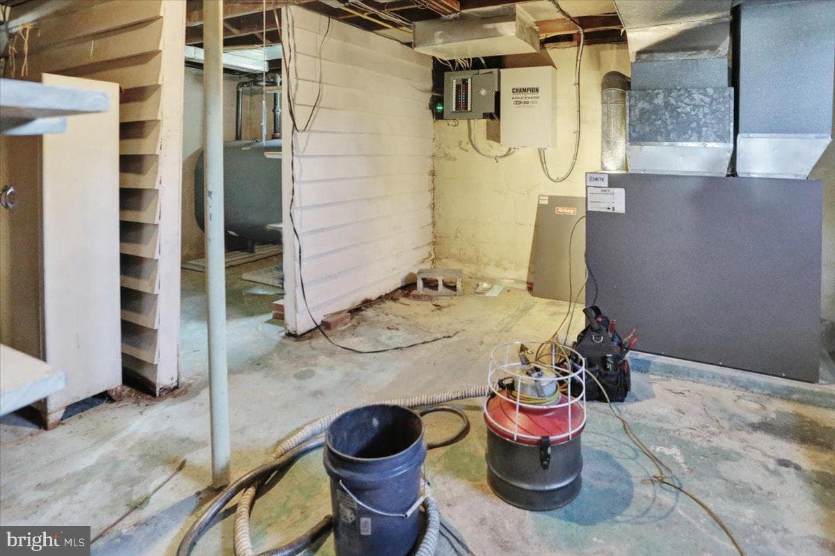 39 S Kemp Road photo 24