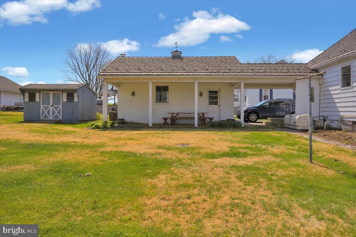 39 S Kemp Road photo 25