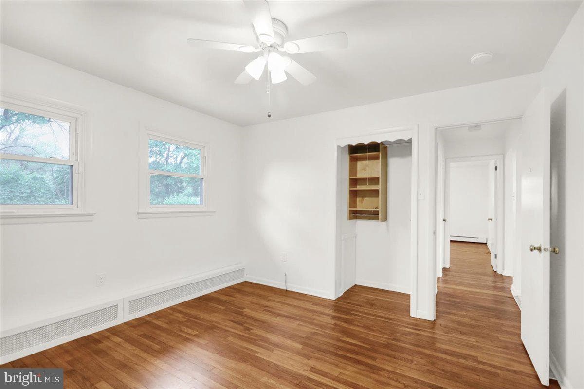 328 E Penn Avenue photo 13