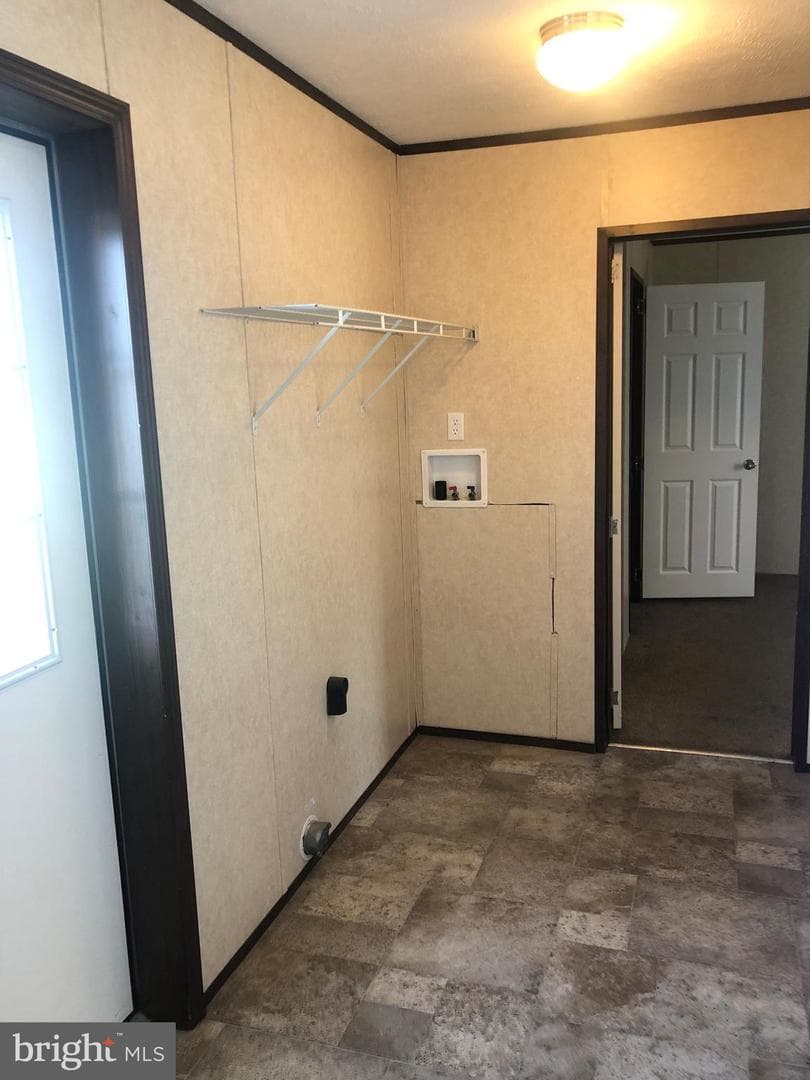 12 Valley View Court photo 3