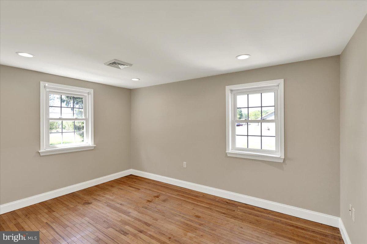 2236 Hopewell Road photo 16