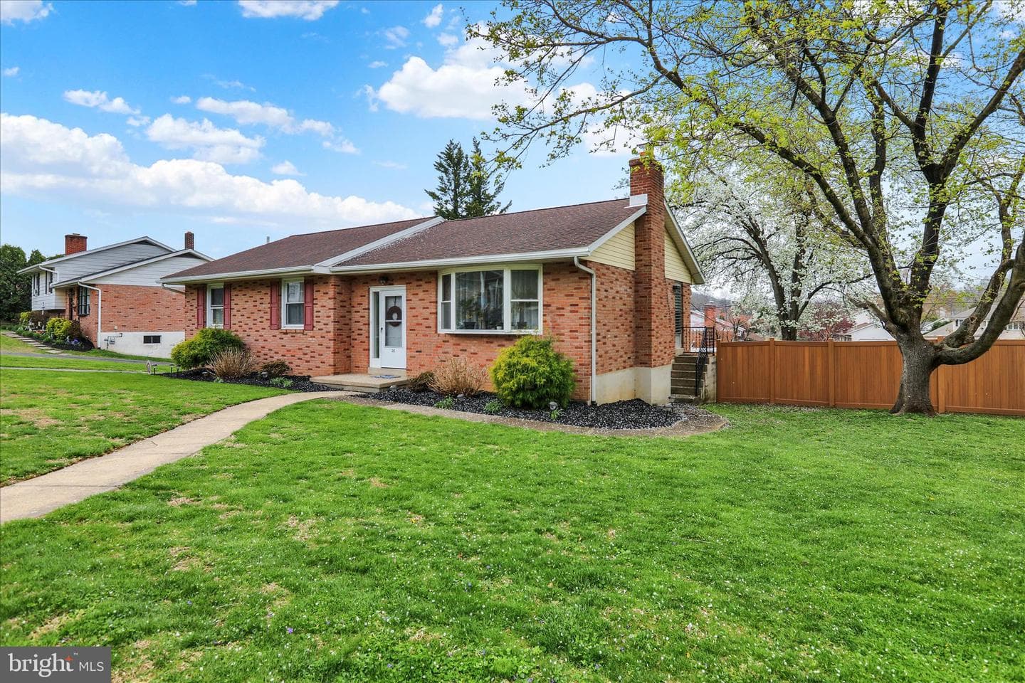 26 Craig Drive photo 2
