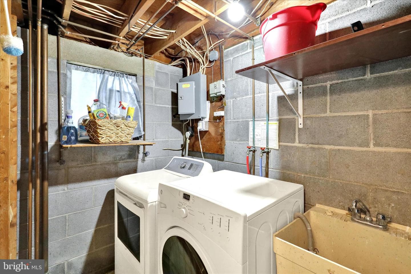 26 Craig Drive photo 33