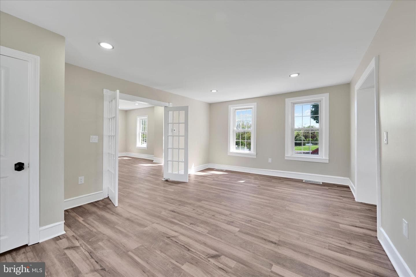 122 Skyline Drive photo 10