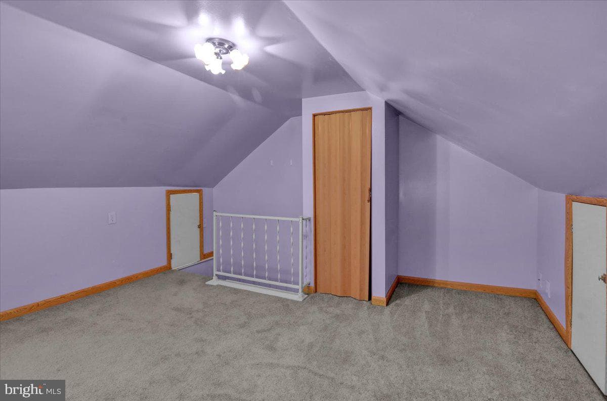 7 Seyfert Drive photo 18
