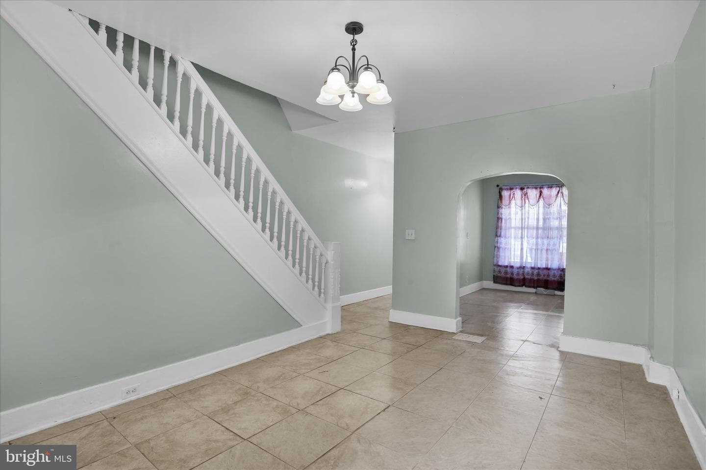 202 W Green Street photo 26