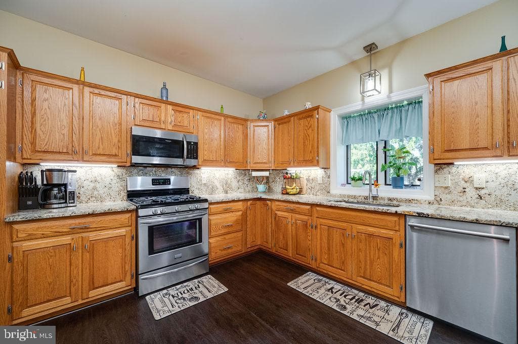 24 Sycamore Drive photo 18