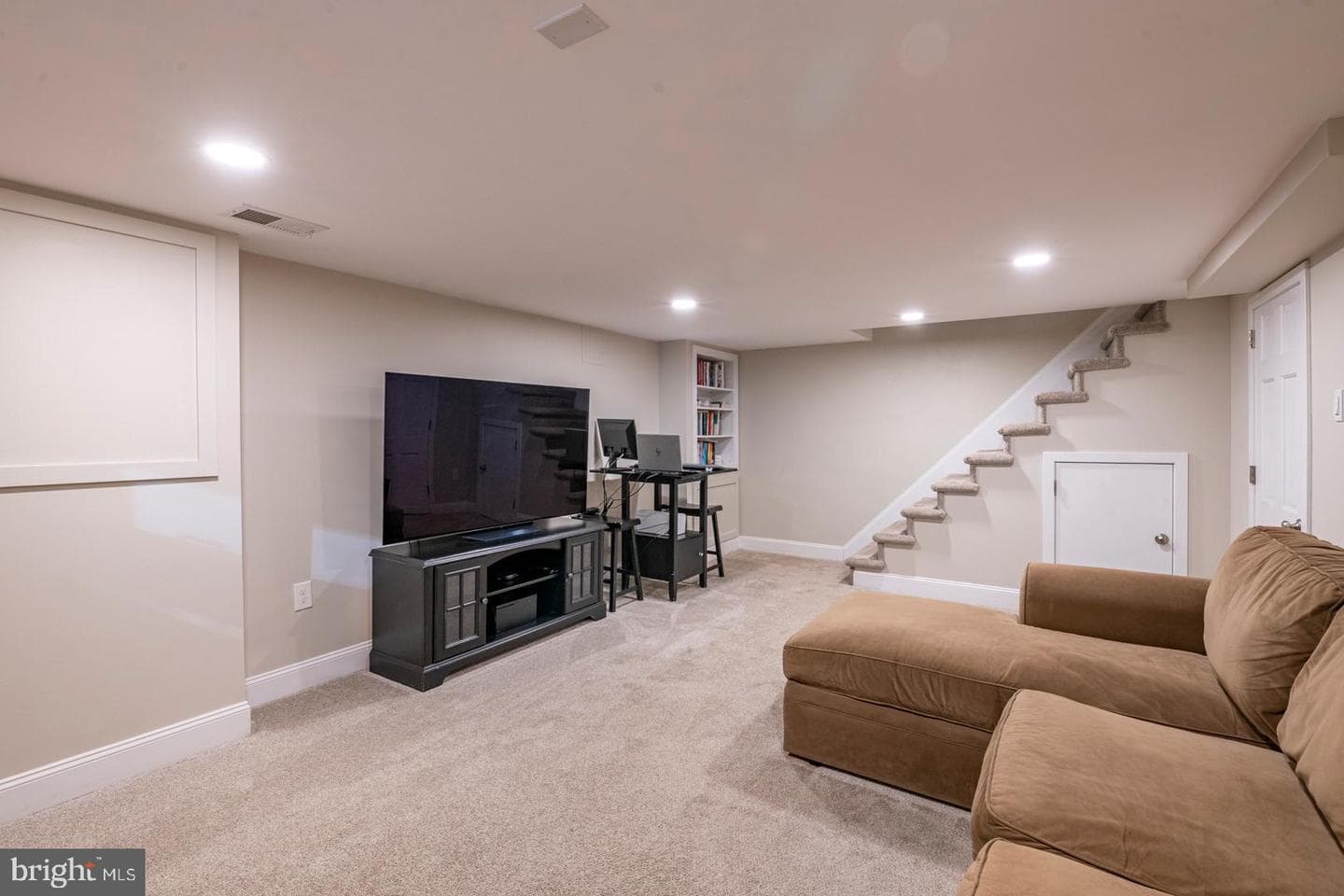 12 Lawndale Road photo 17