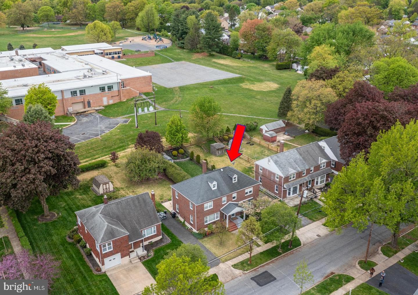 12 Lawndale Road photo 28
