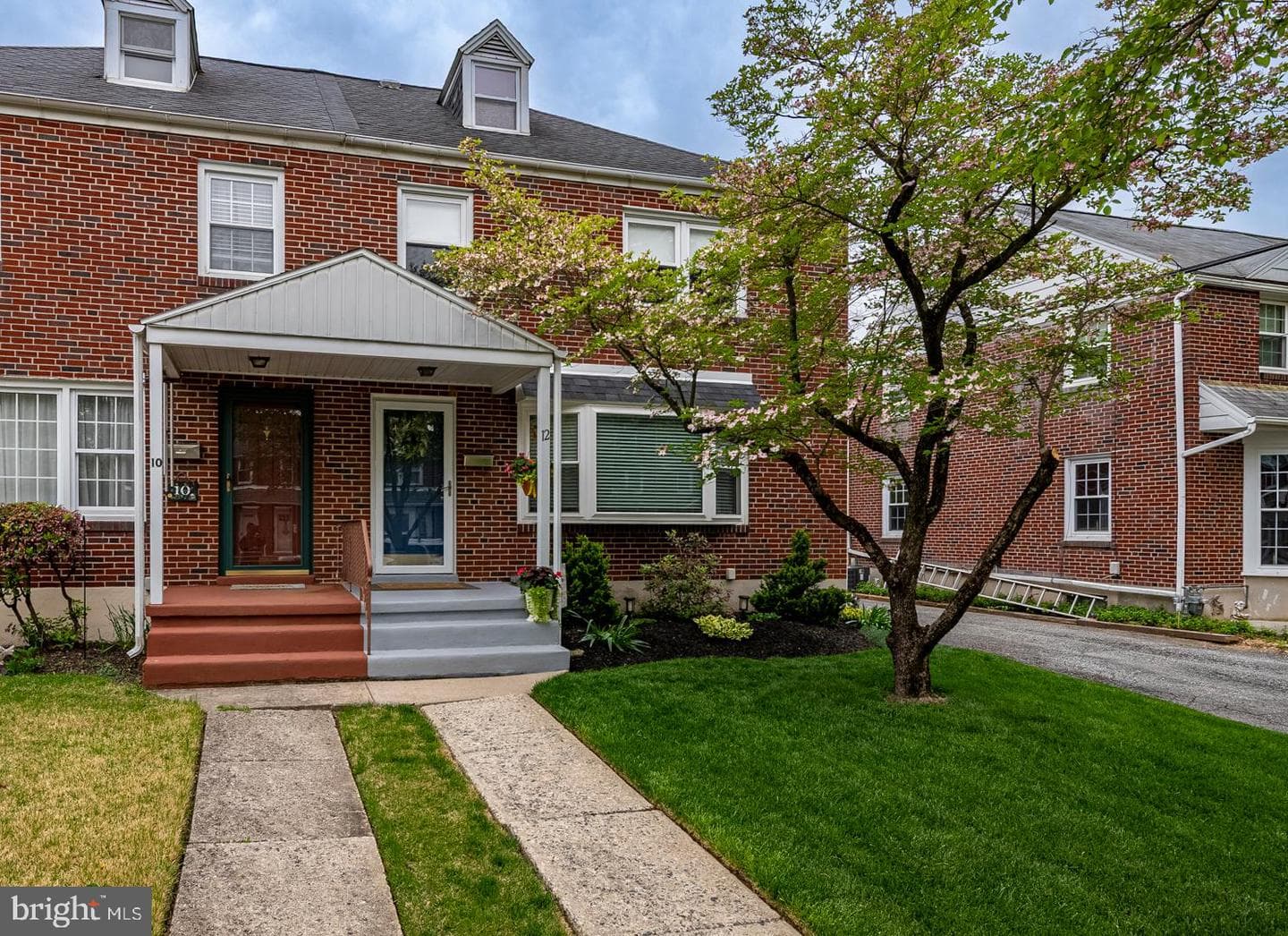 12 Lawndale Road photo 3
