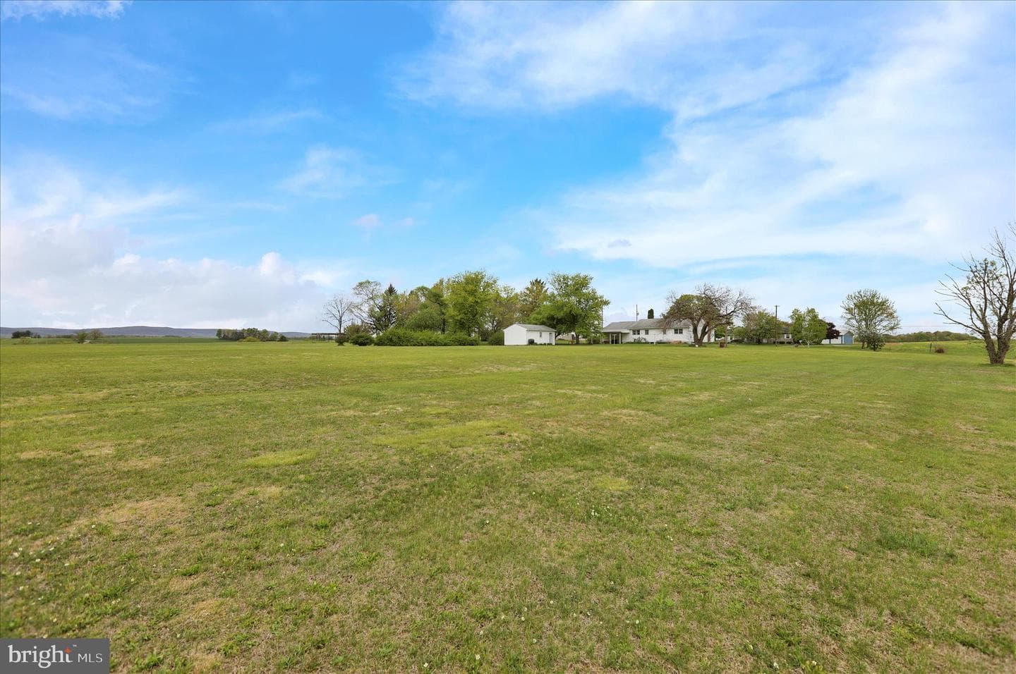 1714 Windsor Castle Road photo 35