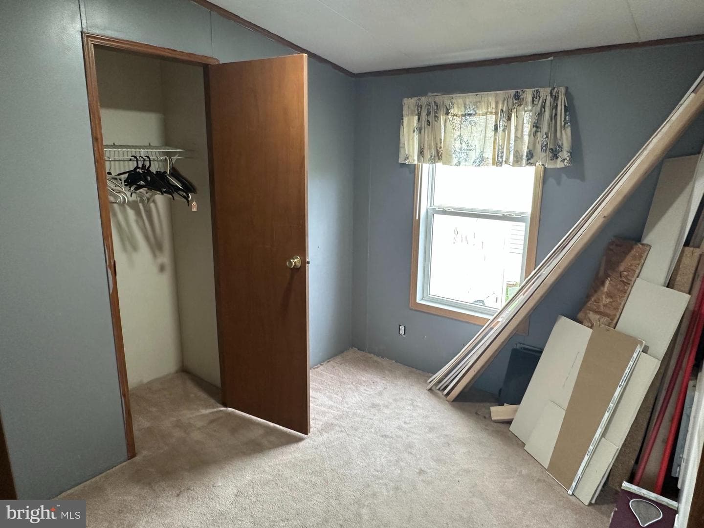 12 Roth Ave photo 15