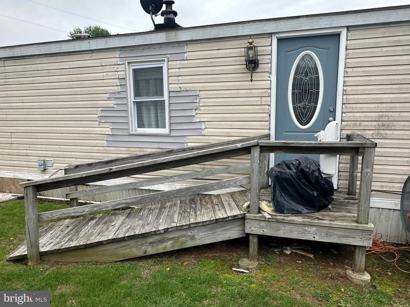12 Roth Ave photo 28