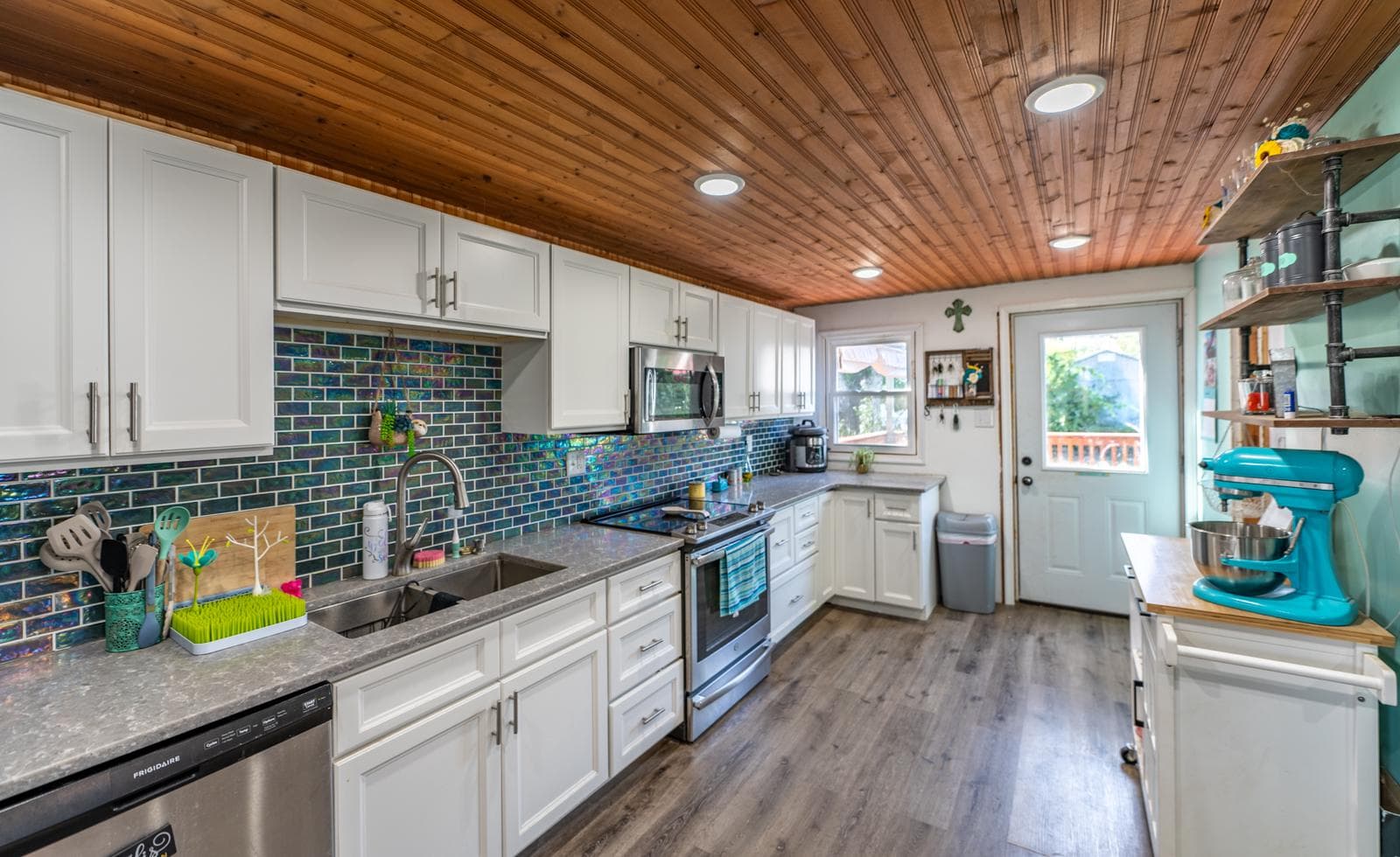 20 Eshbach Lane photo 11