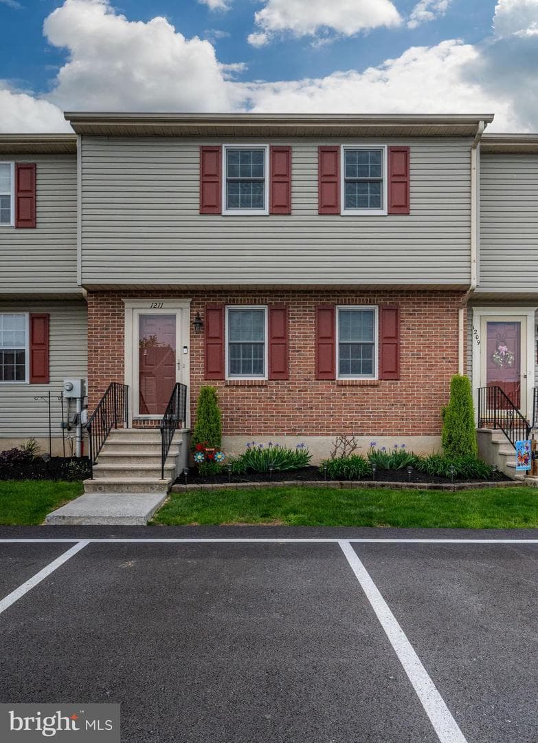 1211 Fredrick Boulevard photo 3