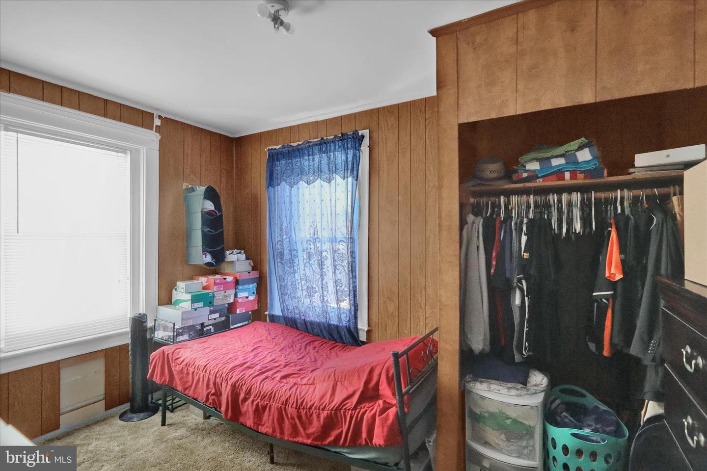 106 Reading Avenue photo 13