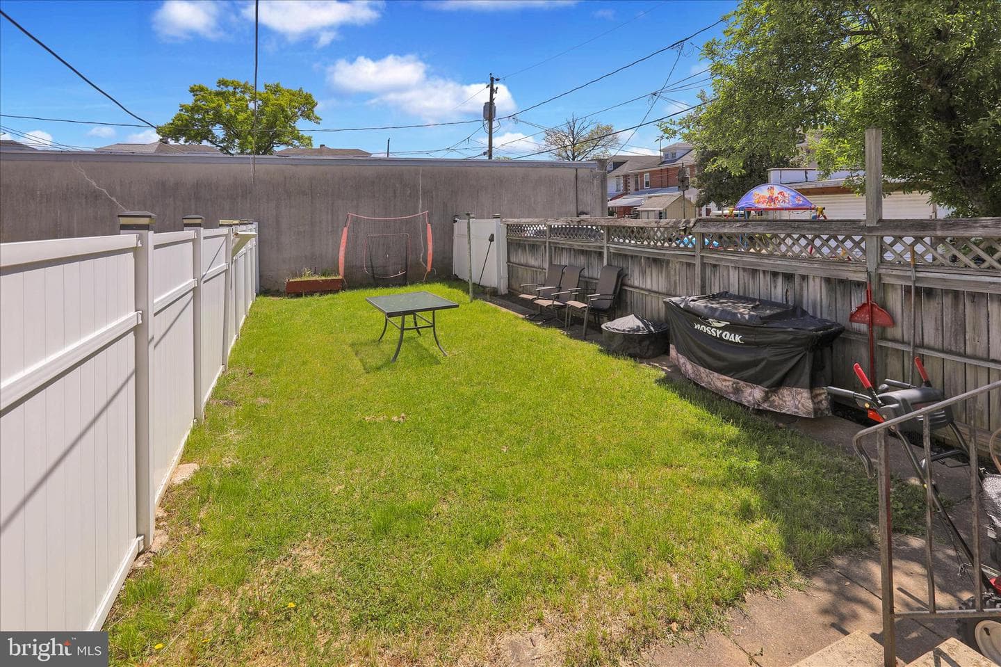 106 Reading Avenue photo 23