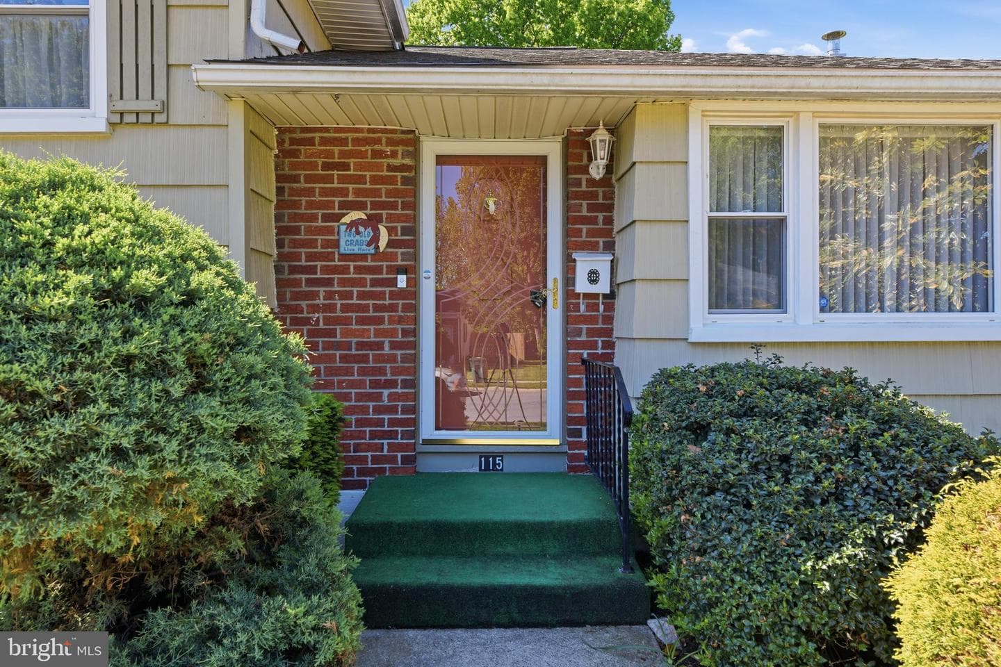 115 Halsey Avenue photo 4