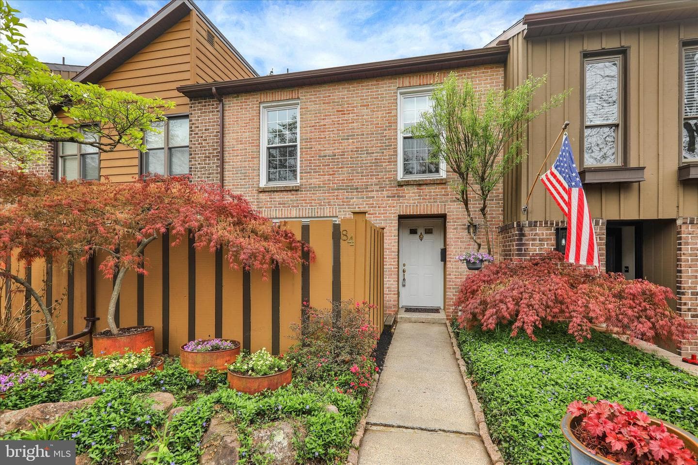 84 Winged Foot Dr