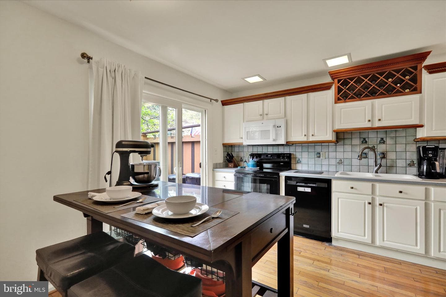 84 Winged Foot Drive photo 3