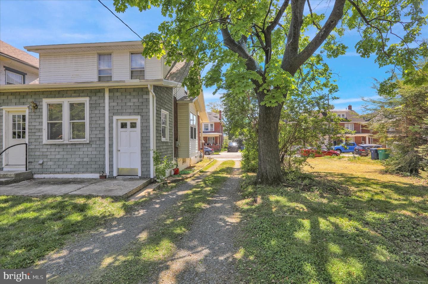 2023 Spring Street photo 27